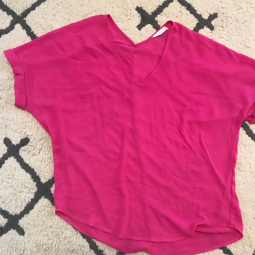 Magenta top